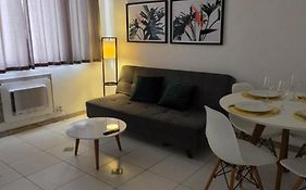 SCR-Ipanema- Lindo 2 Quartos a 1 Quadra da Praia